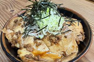 チャーシュー丼